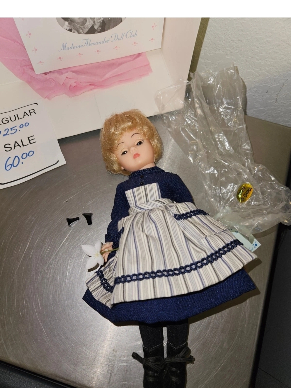 Madame Alexander 9" Collectible Doll *Read Description*